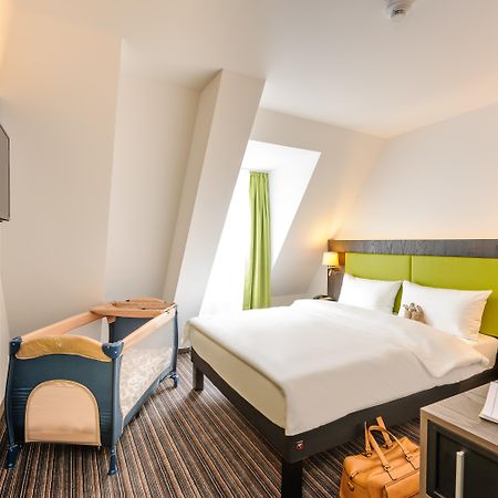 Ibis Styles Trier Hotel Exterior foto